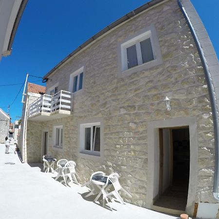 Apartments And Rooms By The Sea Bibinje, Zadar - 6199 Extérieur photo